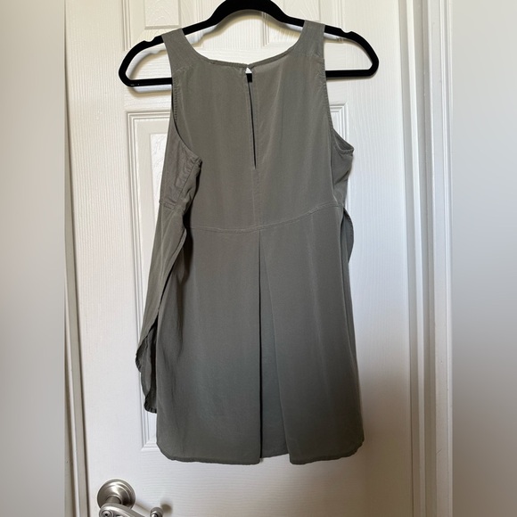 Madewell 💯% Silk Green Relaxed Tank Top #flouncy #breezy - Picture 8 of 9